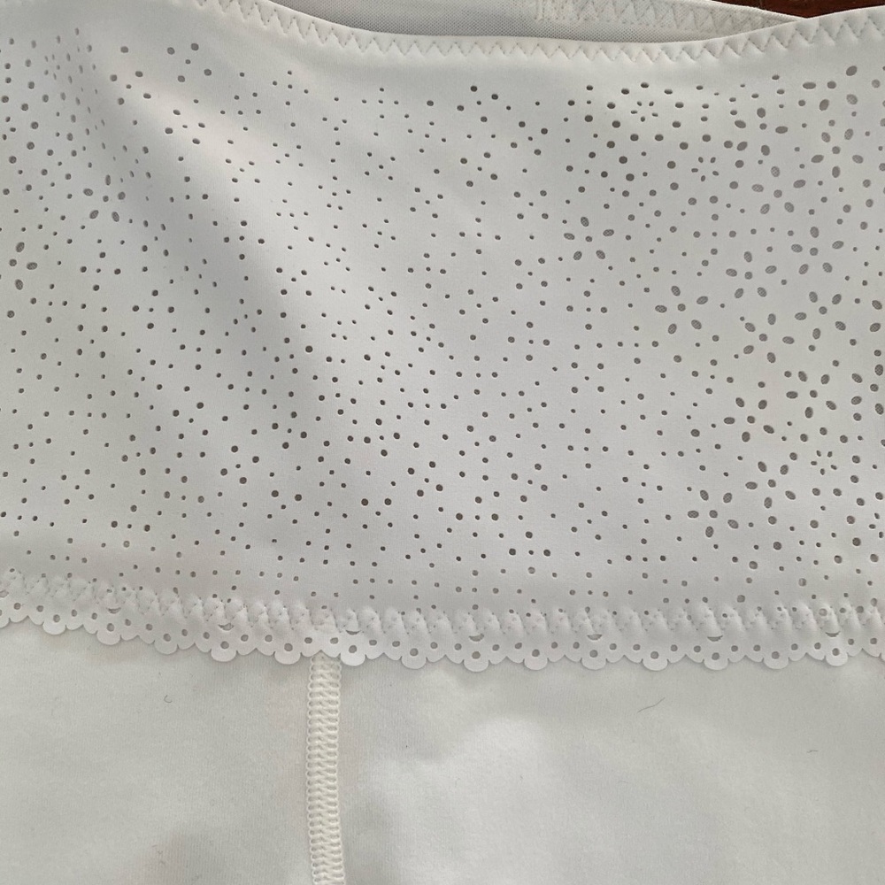 Lululemon White leggings NWOT